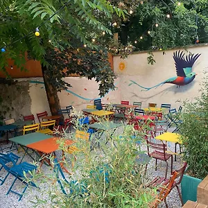  Hostal Yasi